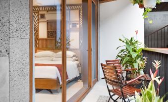 Tam House Villa Hotel