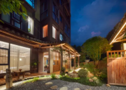 Zixing Zhizhu · Cangre Homestay (Dongjianghu Scenic Area Store)