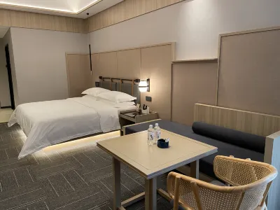 Bamboo Hideaway B&B Hotels near Yueyang Science and Technology Museum