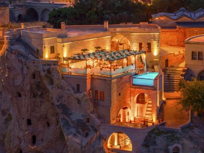 Portal Cappadocia Hotel - Infinity Pool & Castle View