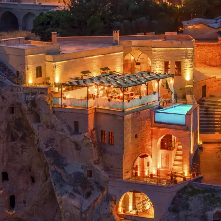 Portal Cappadocia Hotel - Infinity Pool & Castle View