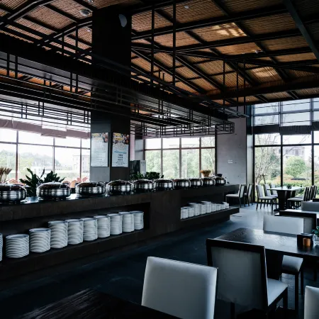 Huichang Hanxian Hot Spring Resort Hotel