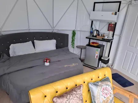 Nakorn resort & cafe Отели рядом с достопримечательностью «Wat Nong Khao On»