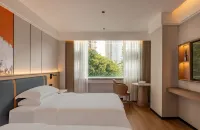 LIN YIN HOTEL