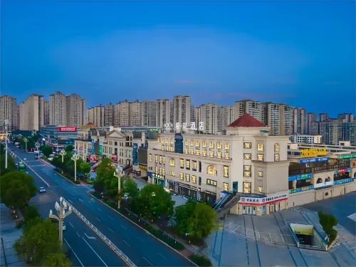 Xana Hotelle (Luzhou High-speed Railway Station Trade City Bus Main Station) - 3 Yıldız