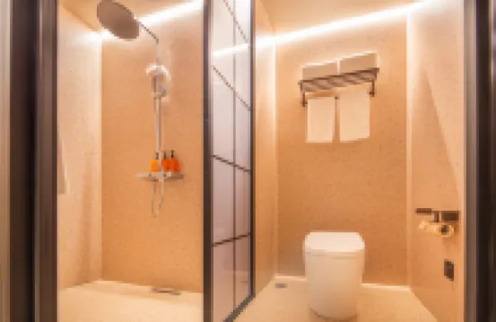 Orange Hotel (Xinyang East Station Branch）