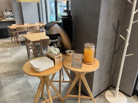 Osaka Ebisu Hotel Отели в г. Осака