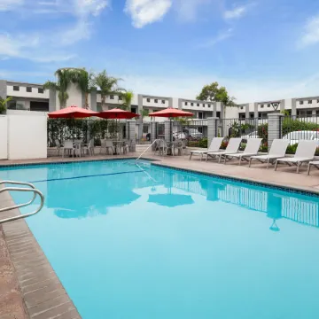 Solara Inn and Suites