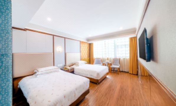 Huaxin Business Hotel (Zhuhai Gongbei Port Branch)
