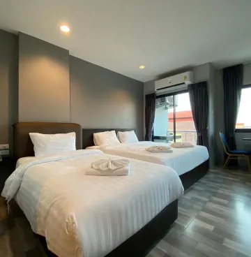 ห้องดีลักซ์สำหรับสามท่าน