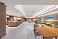JI Hotel (Harbin Railway Station Airport Bus Station)