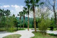 Ya'an Nanshuige Kaiyuan Mingting Hot Spring Hotel - Bjergudsigt