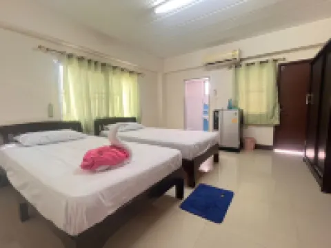 เดอะเฟิสต์ เรสซิเดนซ ลำพูน โรงแรมในอำเภอเมืองลำพูน