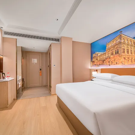 Vienna Hotel (Yangjiang Hailing Island Gold Coast)