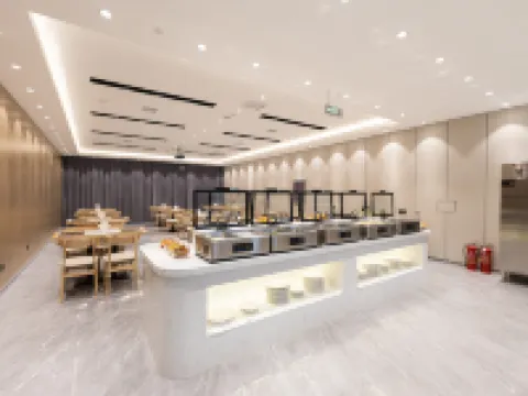 Elong Yam Hotel (Changbaishan North Slope Tourist Distribution Center) Hôtels à : Antu