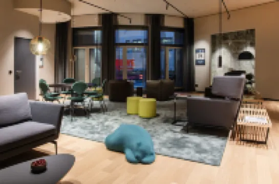 法蘭克福機場愛情公寓酒店