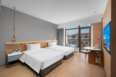 Jiangmao Mangu Hot Spring Resort Hotel Отели рядом с достопримечательностью «Xingguo Bus Terminal»