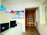 Riding West International Youth Hostel(Six star Street scenic spot) Ξενοδοχεία στην πόλη Γινινγκ