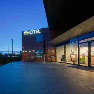 ビエナ ハウス イージー バイ ウィンダム アムステルダム エアポート Hotel Exterior