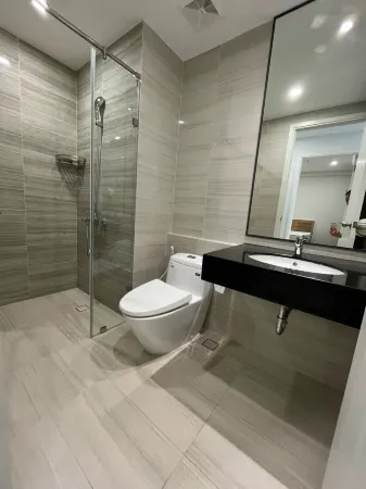 The Emerald Golf View Apartment Отели в г. Thuận An