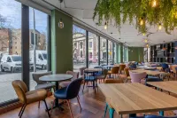 Travelodge Barcelona Poblenou - Frühstück