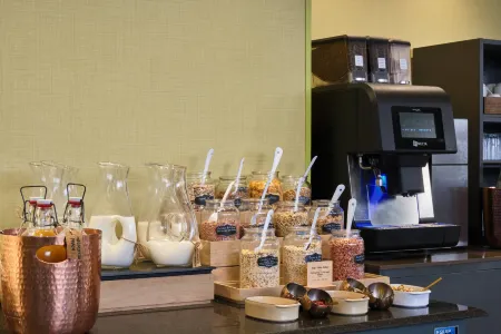 Catalonia Park Putxet Отели рядом с достопримечательностью «Храм Святого Сердца»