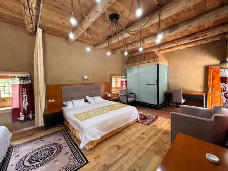 Derong Linka Homestay Отели рядом с достопримечательностью «Dangling Village»