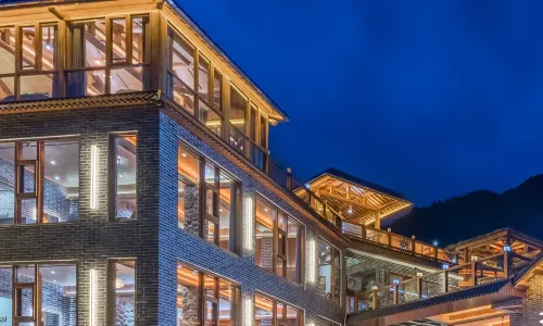 Floral Luxury Tea House (Nanjing Tulou)