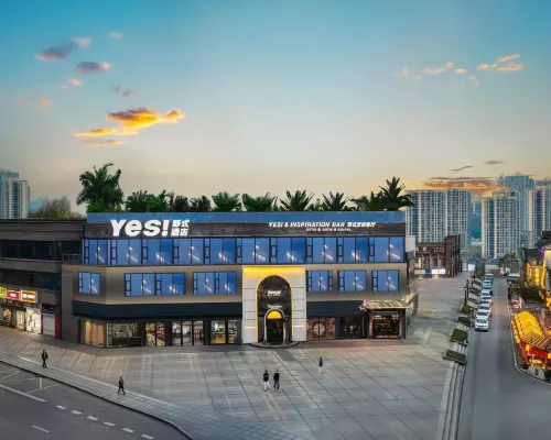 THE YES Hotel Hotels near Jiu Longpo
