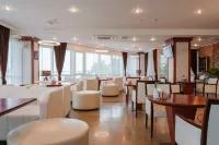 Grand-hotel Marins Astrakhan - breakfast