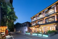 Perch Bamboo Homestay of Southern Sichuan Bamboo Sea Hotels in Changning