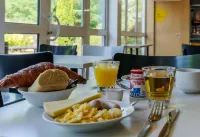 B&B Hotel Freyming-Merlebach - petit déjeuner