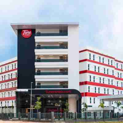 チューン ホテル ケーエルアイエー2 エアポート トランジット ホテル Hotel Exterior