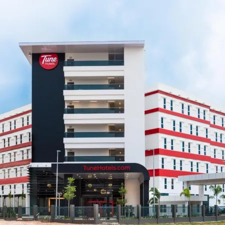 Tune Hotel KLIA-KLIA2