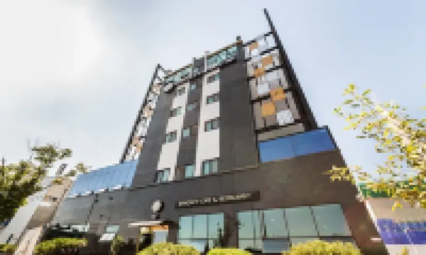 Gimpo Pentastar Hotel Hotels near Gimpo Laveniche March Avenue