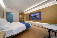 金葫蘆·酒店（開封萬歲山武俠城清明上河園店） 鄰近萬歲山大宋武俠城動物園-鴿子的酒店