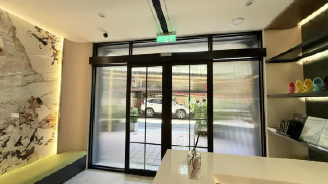 基隆金華大飯店 基隆內港附近的飯店