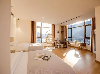 Zhenyuan Yuemei · Riverside Panorama Homestay