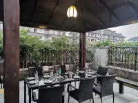 Floral Hotel · Mount Taishan Yijia Hotel - 3-Star