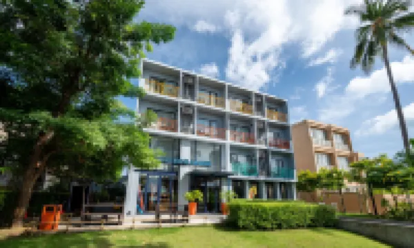 ラブ ディ コ サムイ チャウェン ビーチ - ビーチフロント バイブレント ソーシャル バイブ