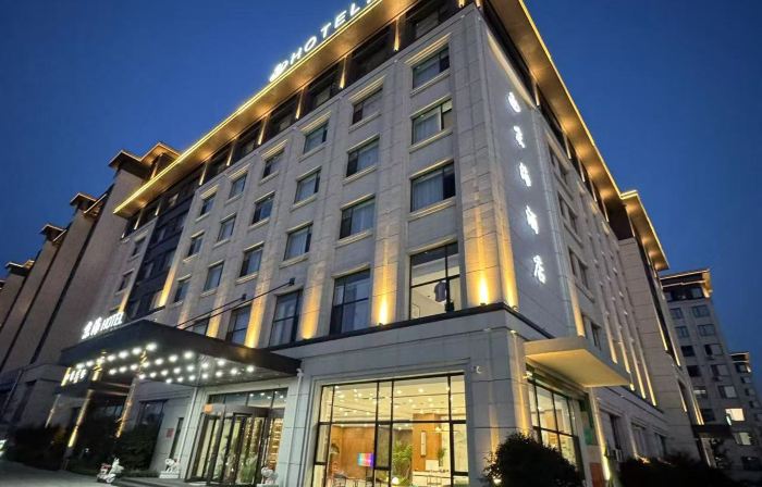 Jinghai Hotel