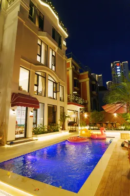 Qinghuan Villa (East Coast High-speed Railway Station)