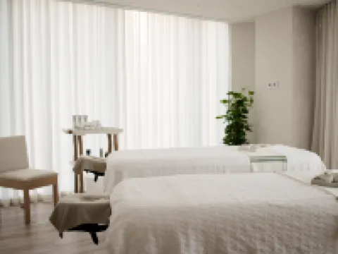 1 Hotel Melbourne Hotels in Docklands