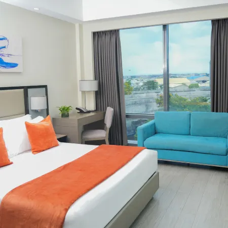 MCollection - Stay Across NAIA Terminal 3 in Newport City