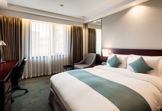 Hotel Sunsine Over view