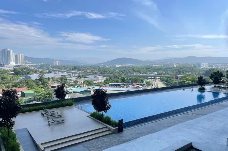 Netizen Cheras Residence by Emily in Town