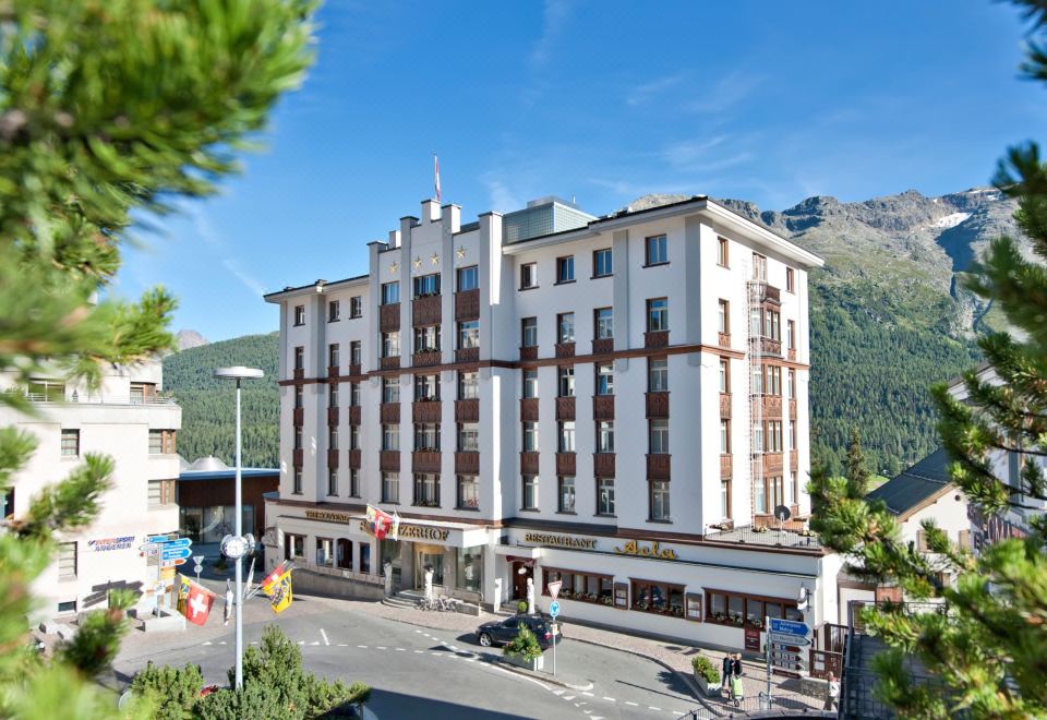 hotel overview picture