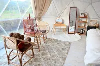 Pua The Moon Hotels in Pua