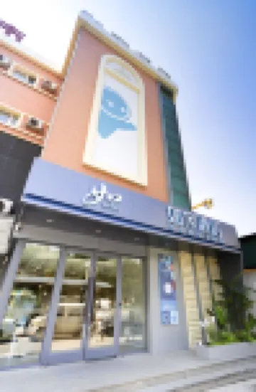 Homeinn Hotel (Harbin Xuefu Road Yida Second Hospital Subway Station) Hotels in Harbin Railway South Station