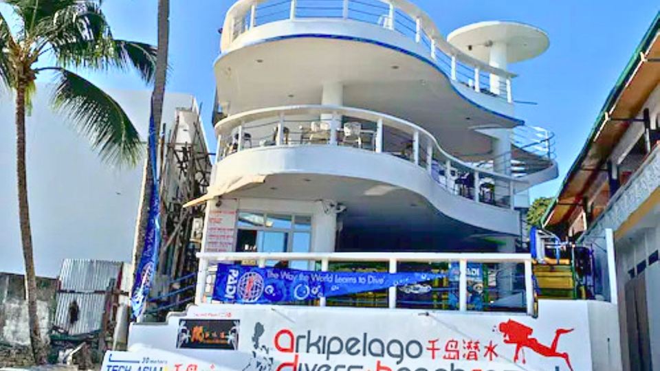 Arkipelago Divers and Beach Resort